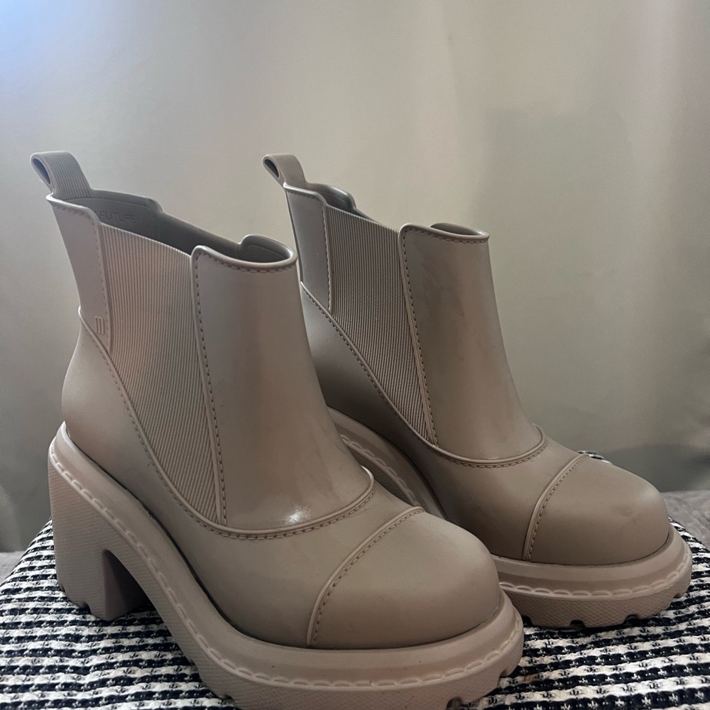 Melissa Beige Heeled Ankle Boots